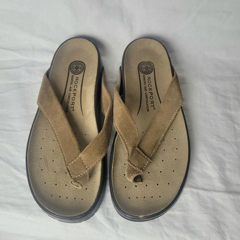 Rockport Kinetic Air Circulator Mens 7 Brown Suede Flip Flop Sandals